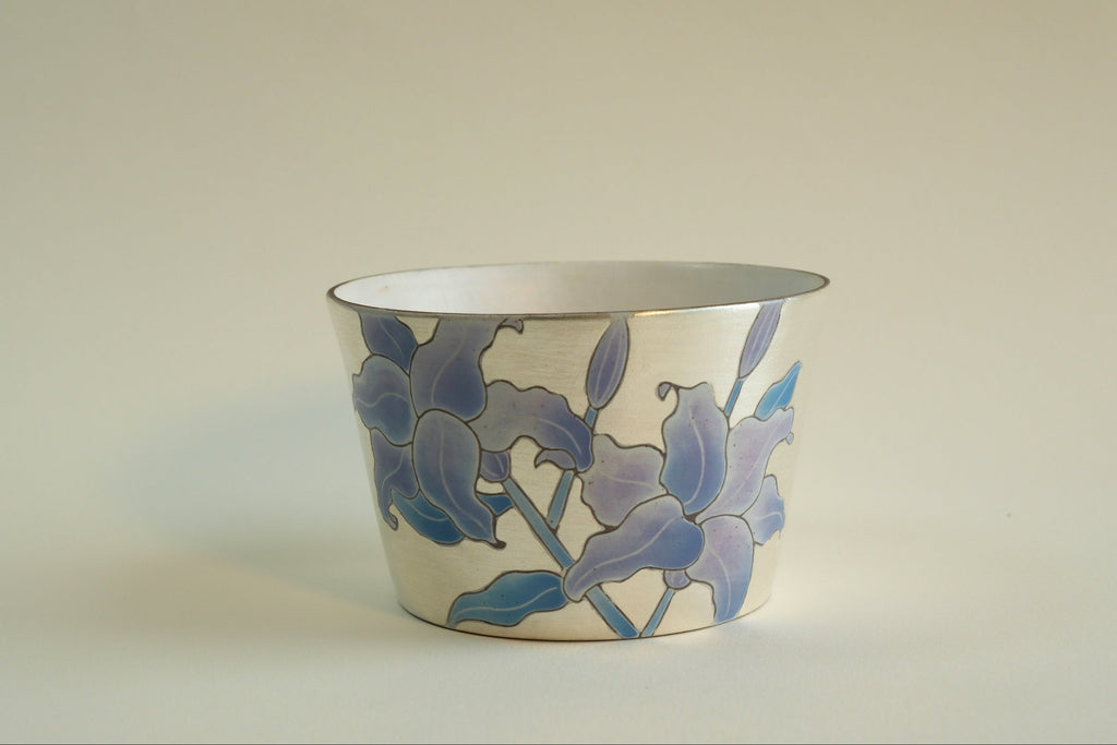 Silver-Dusted Purple Lily Cup A