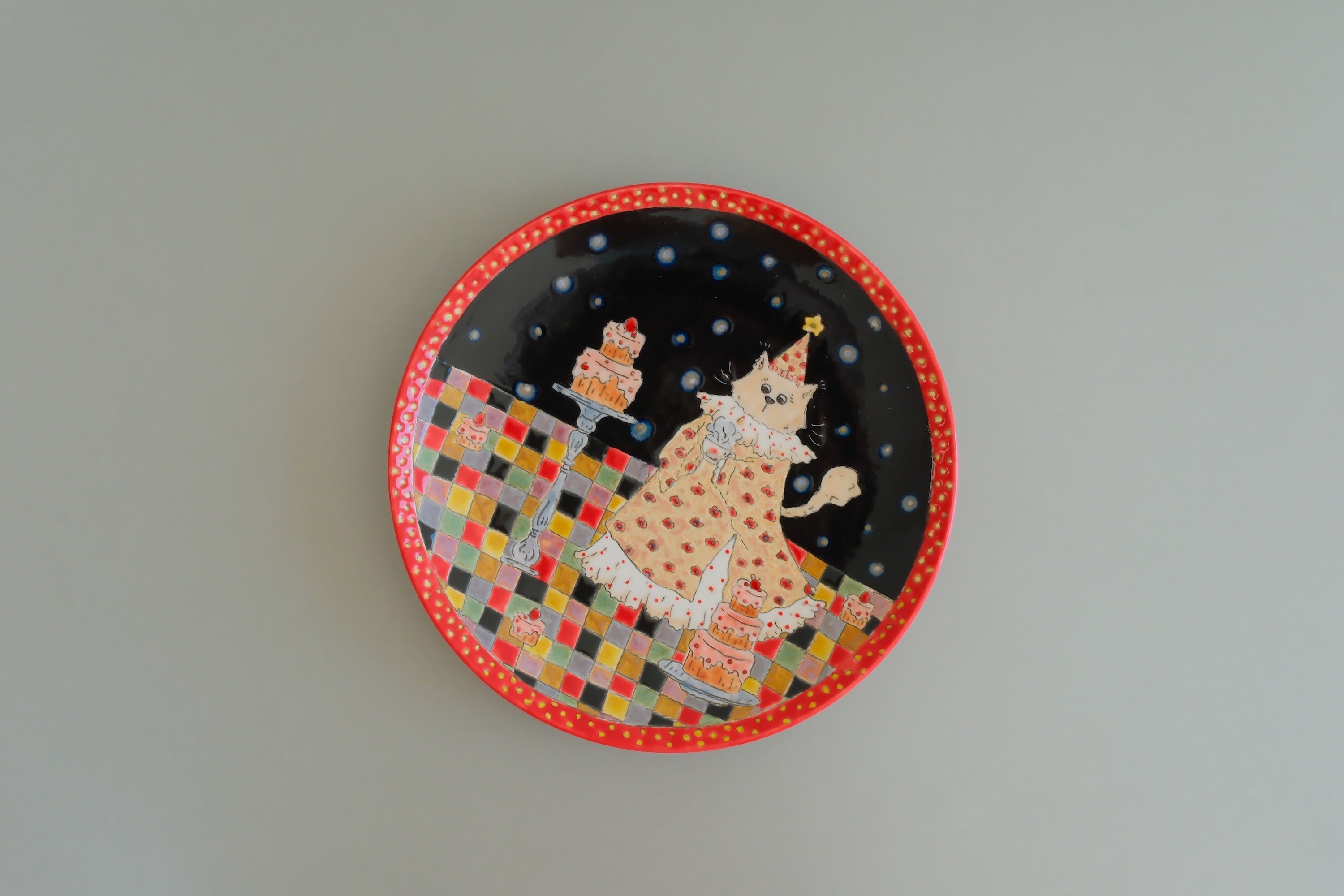 Pajama Cat & Cake Plate - Large