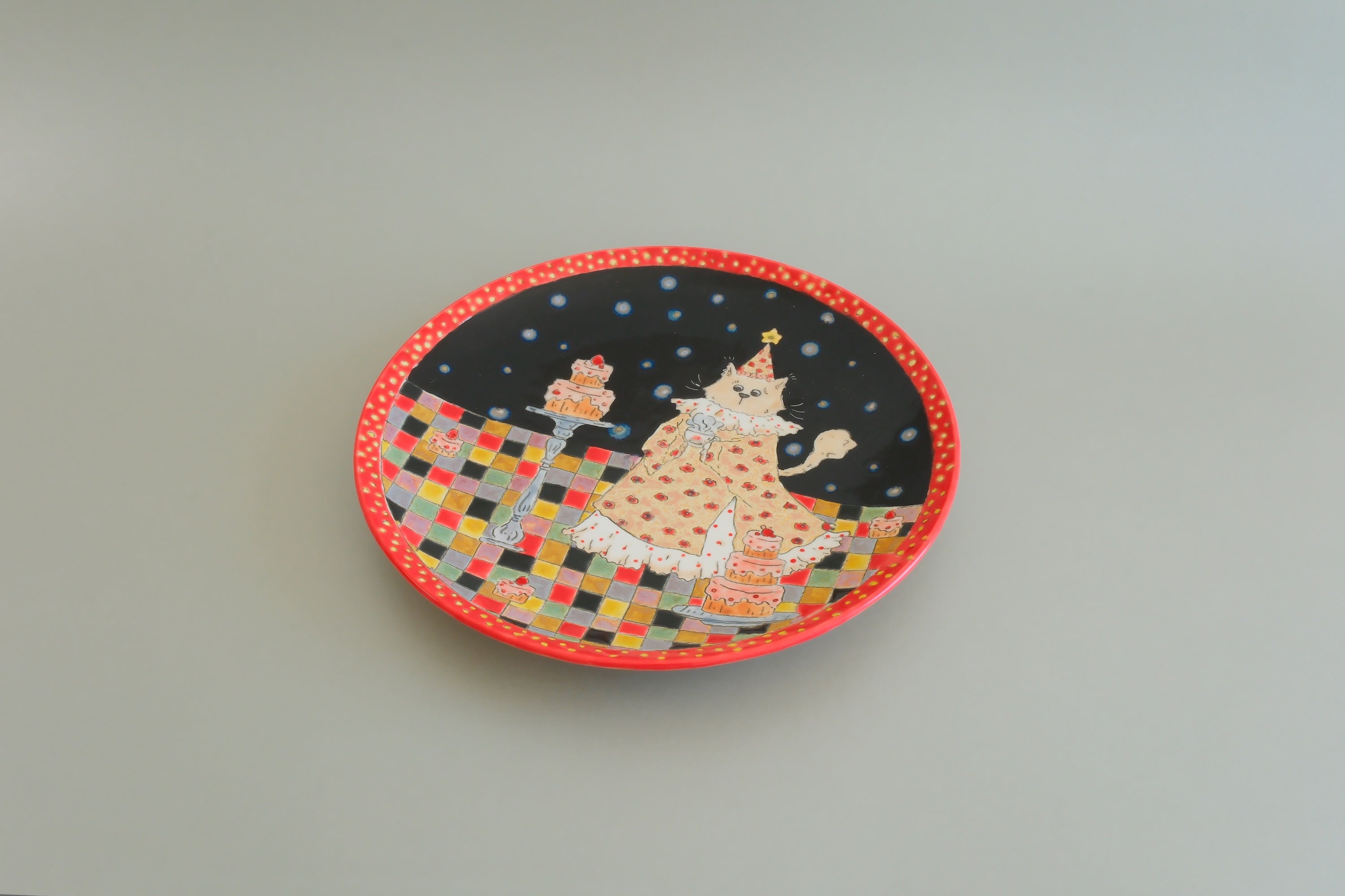 Pajama Cat & Cake Plate - Large