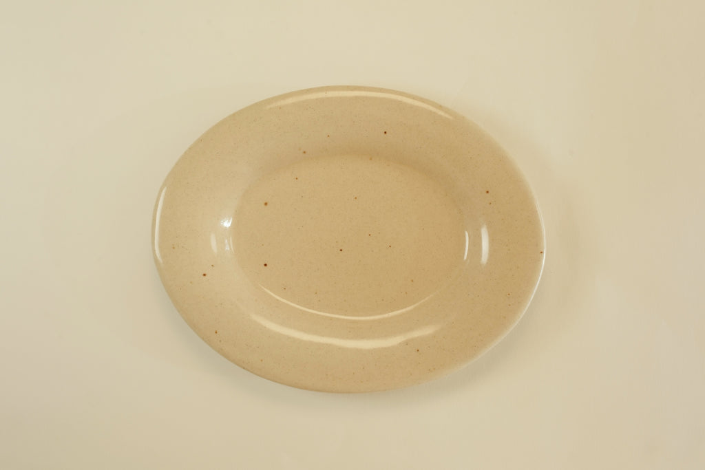 Rimmed Oval Plate