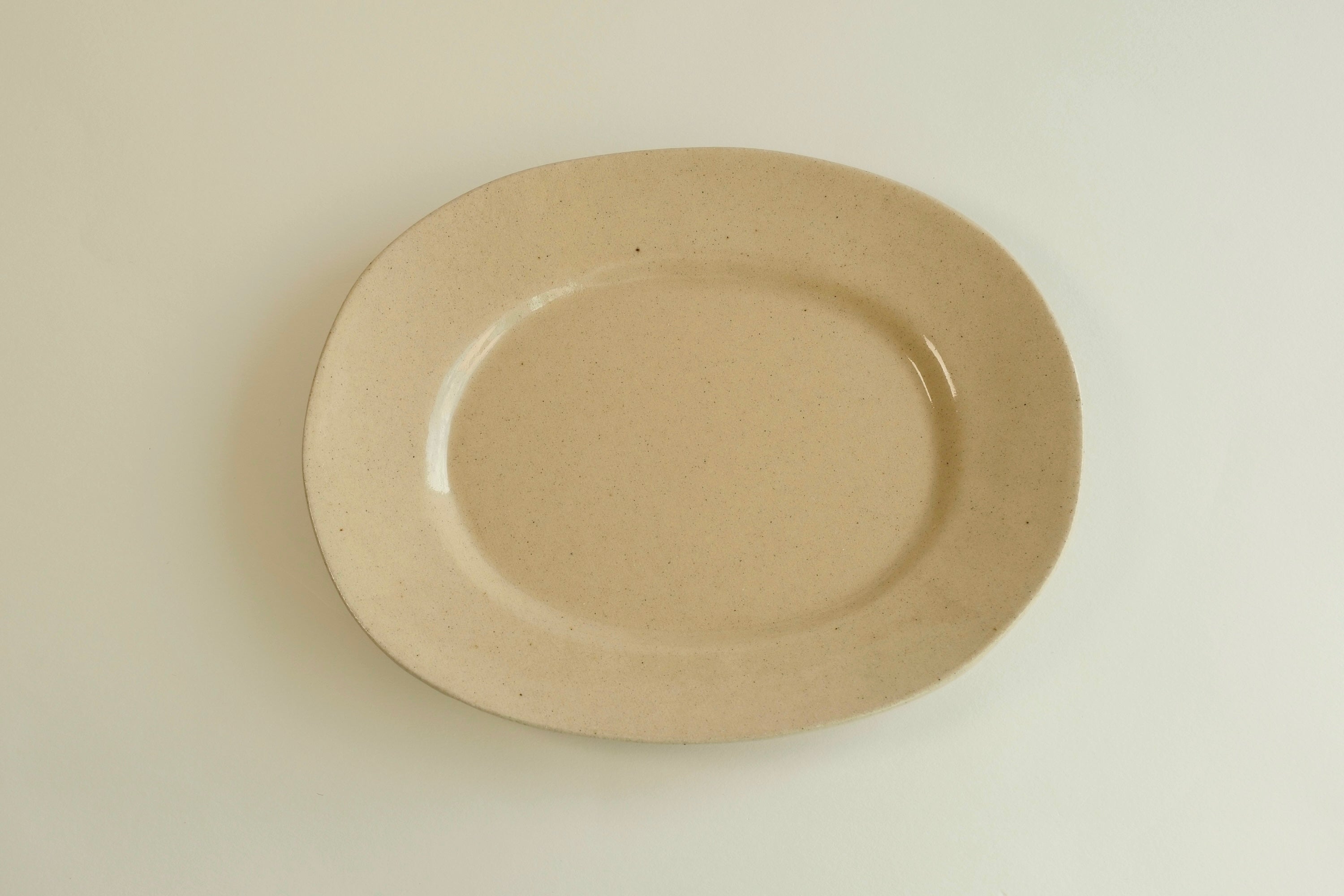 Beige Wide Oval Plate