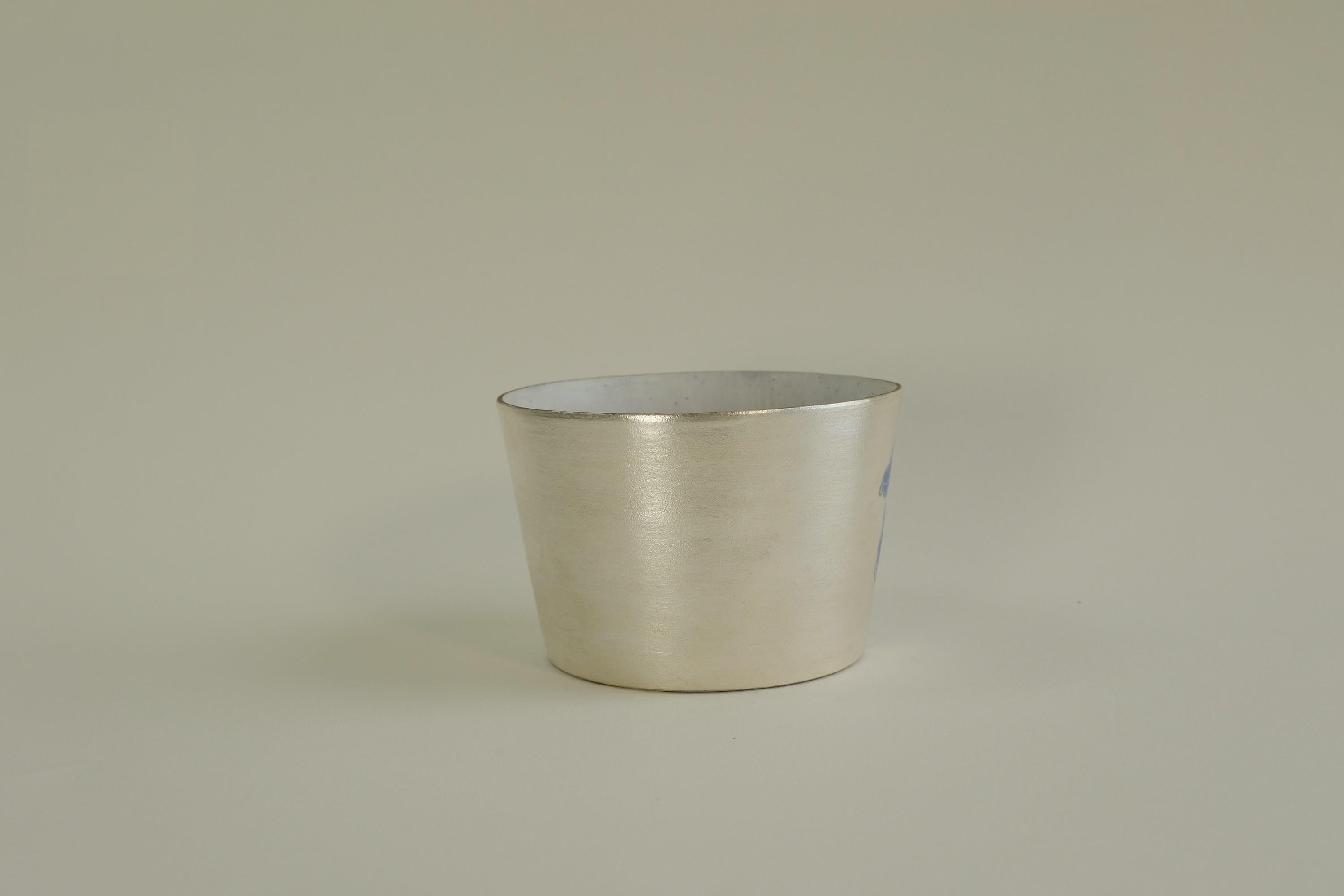 Silver-Dusted Purple Lily Cup C
