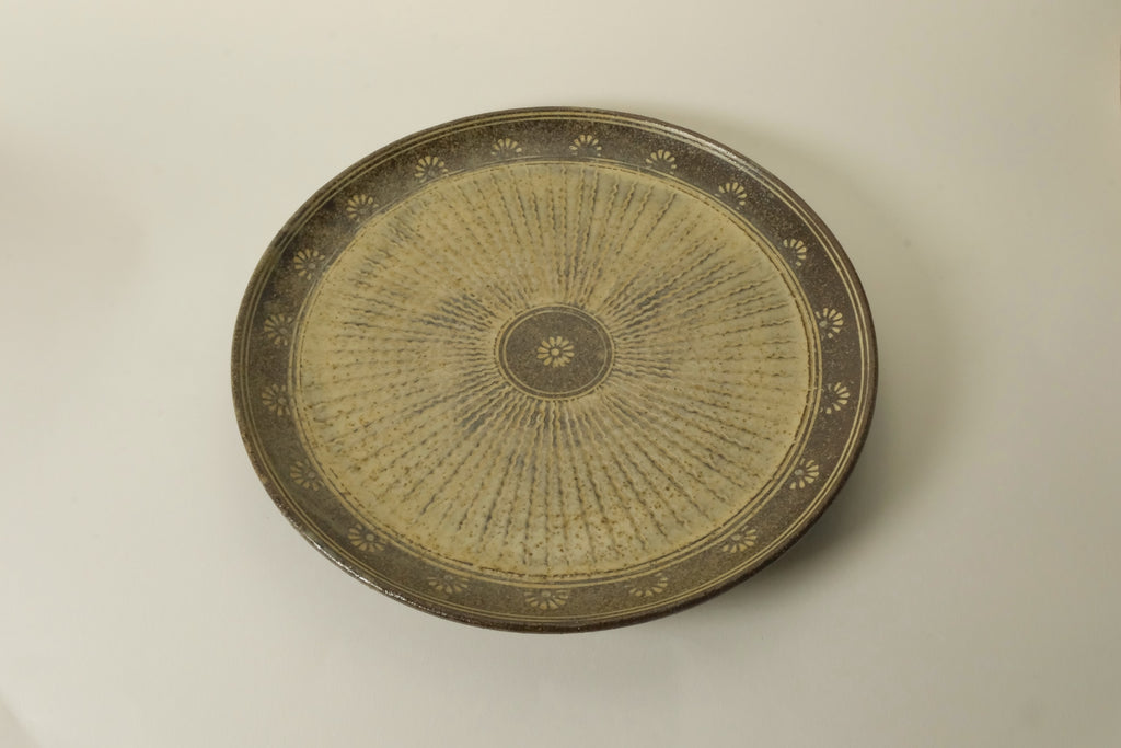 Mishima Round Plate A