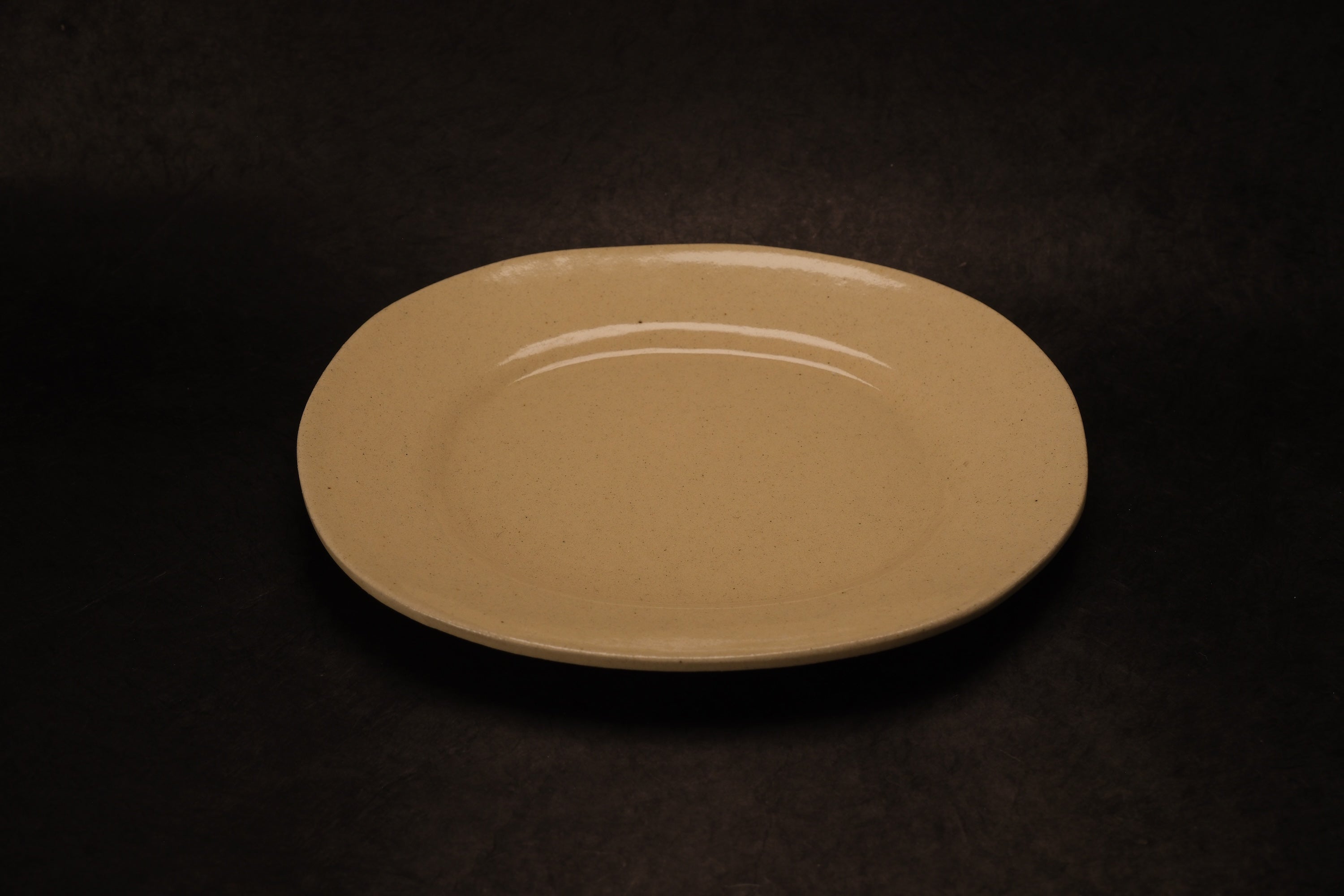 Beige Wide Oval Plate