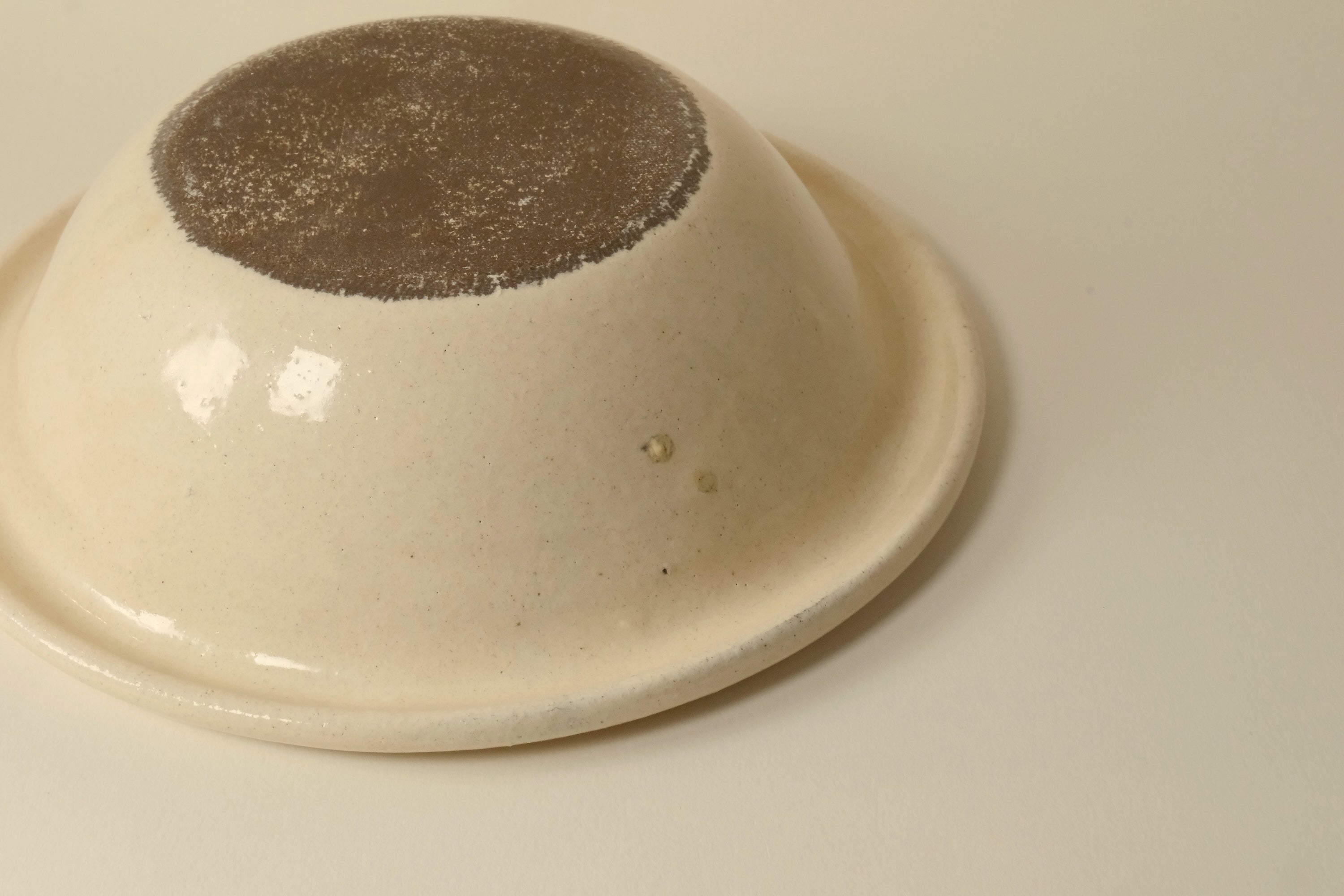 Rolled Rim Bowl