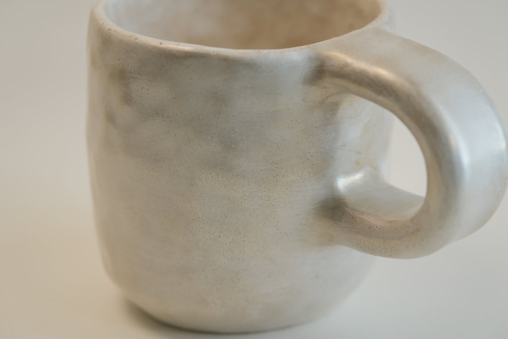Peach Pattern Silver Luster Ceramic Mug