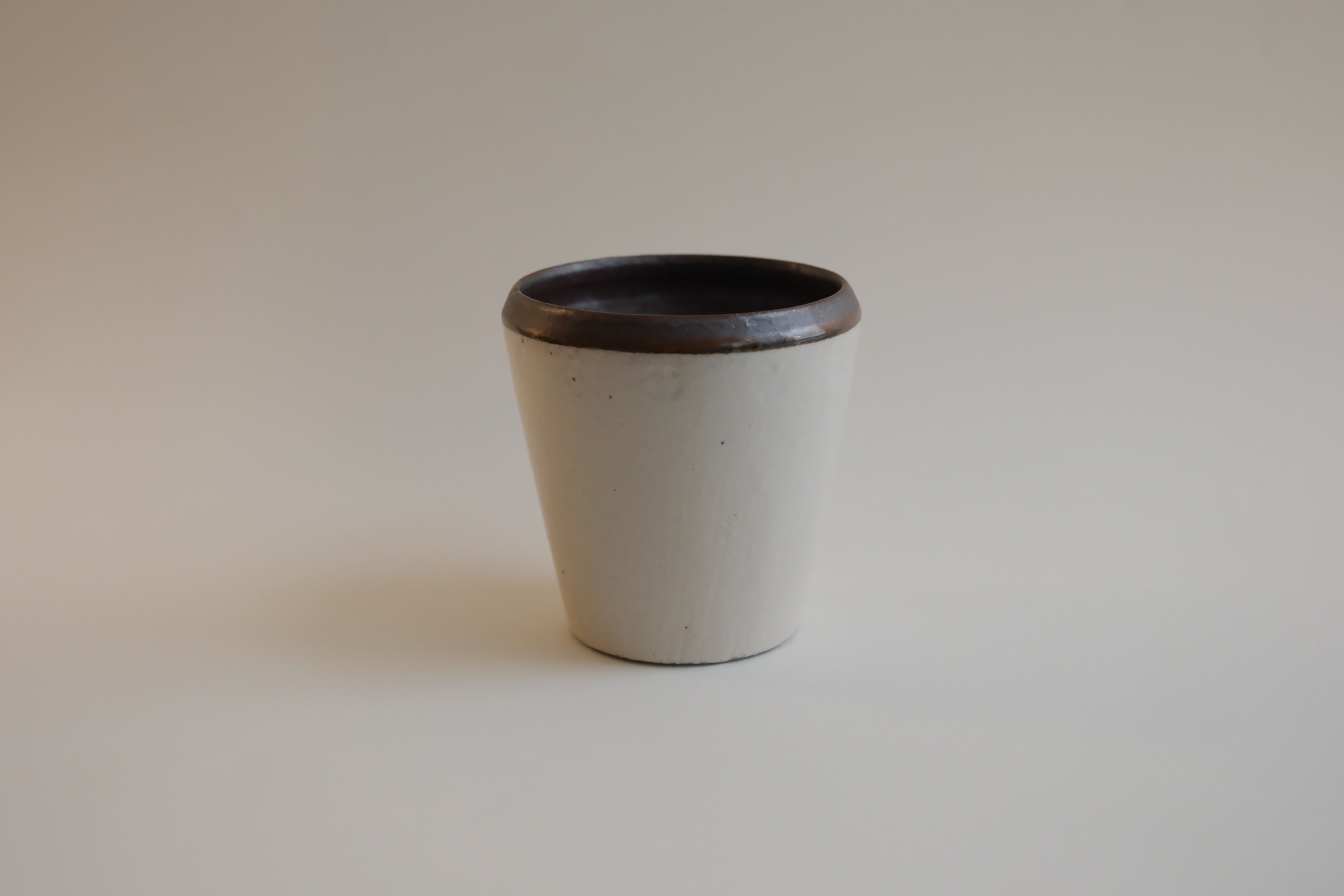 Embossed Rim Ceramic Cup