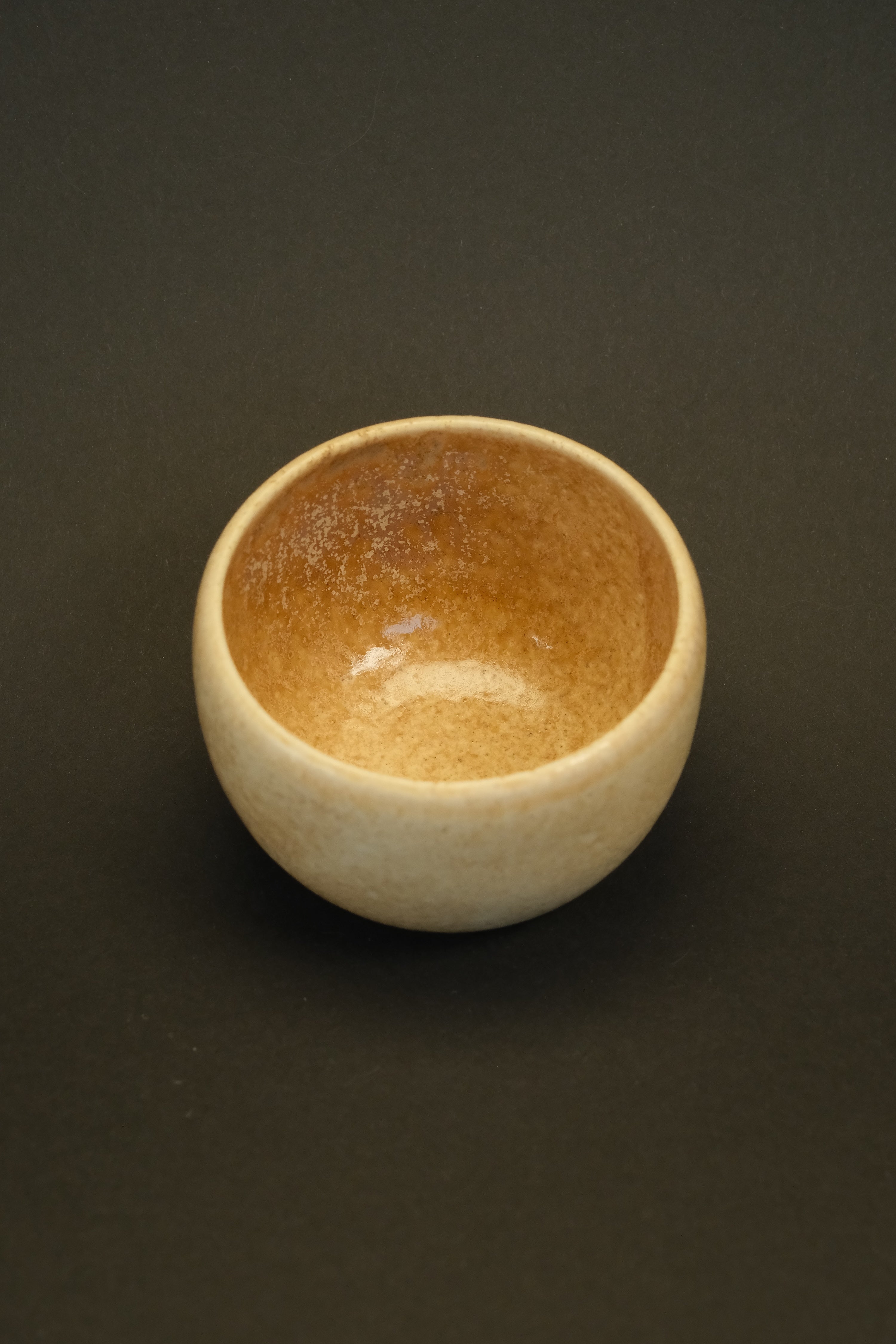 Beige Round Base Cup A