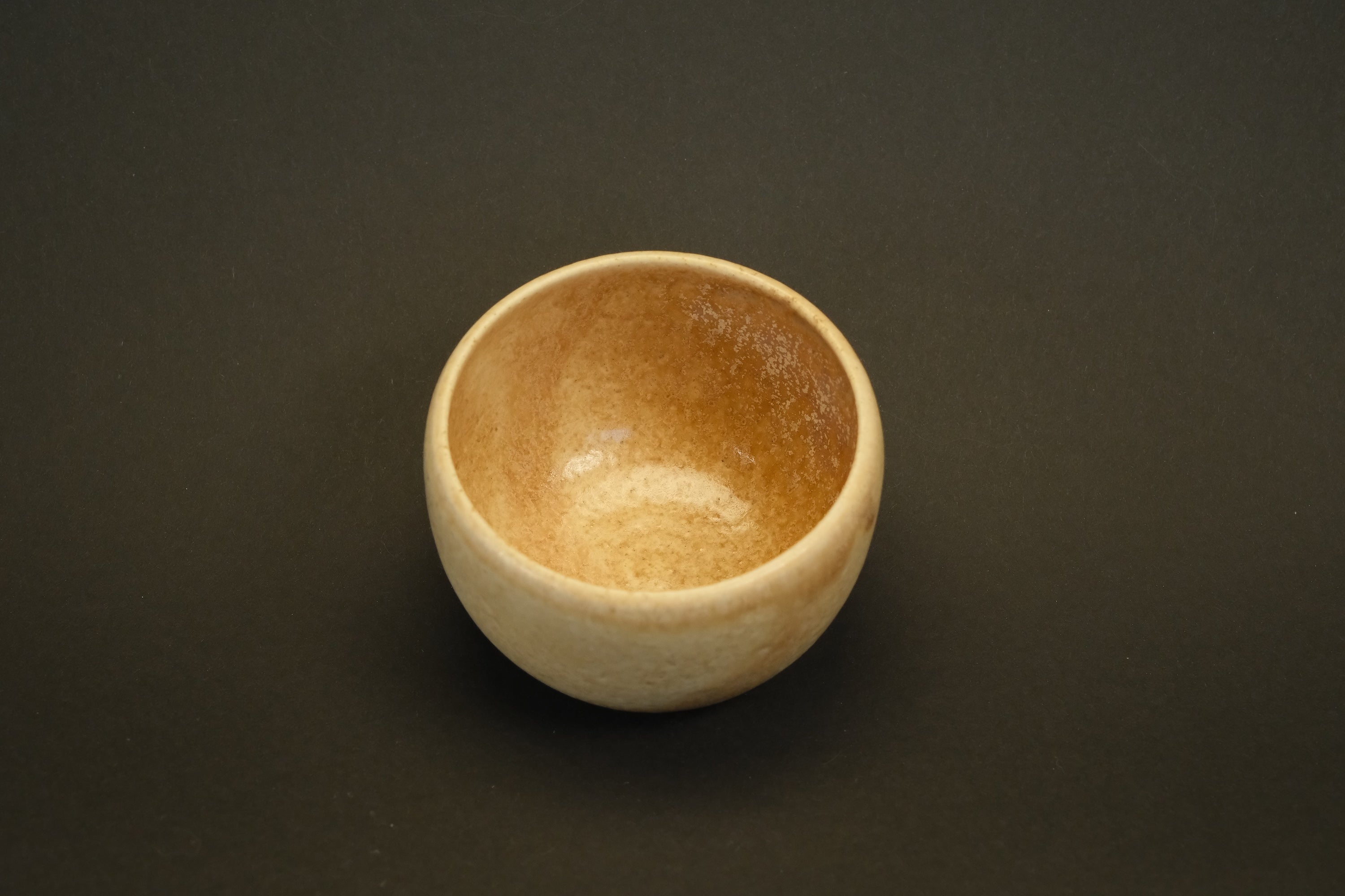 Beige Round Base Cup A
