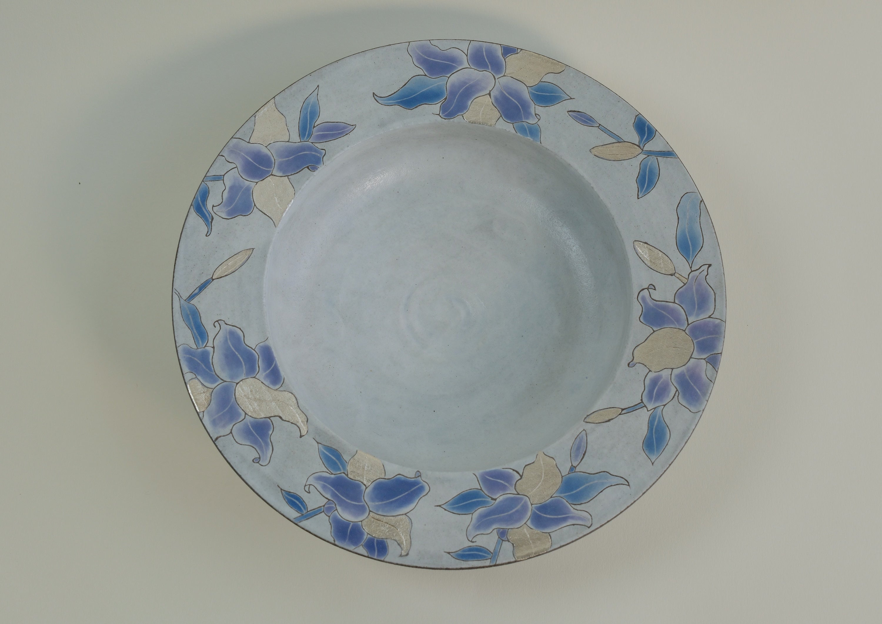 Silver-Dusted Purple Lily Plate B