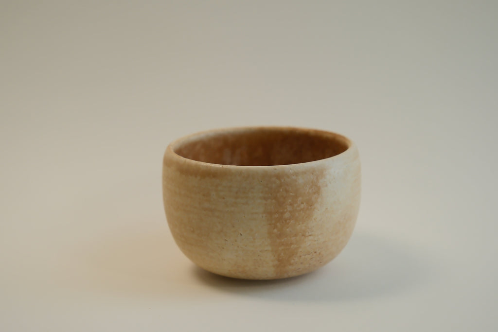 Beige Round Base Cup B