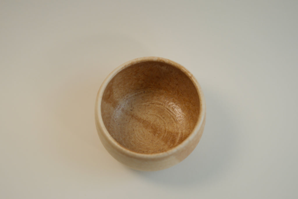 Beige Round Base Cup B