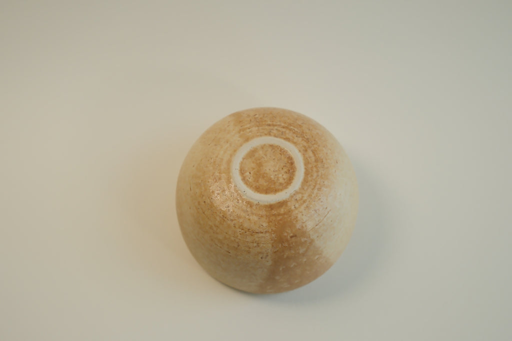 Beige Round Base Cup B