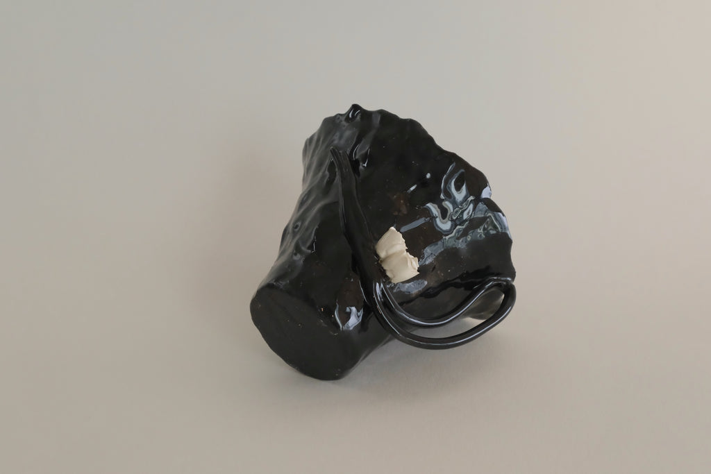 Black Twin Blossom Cup