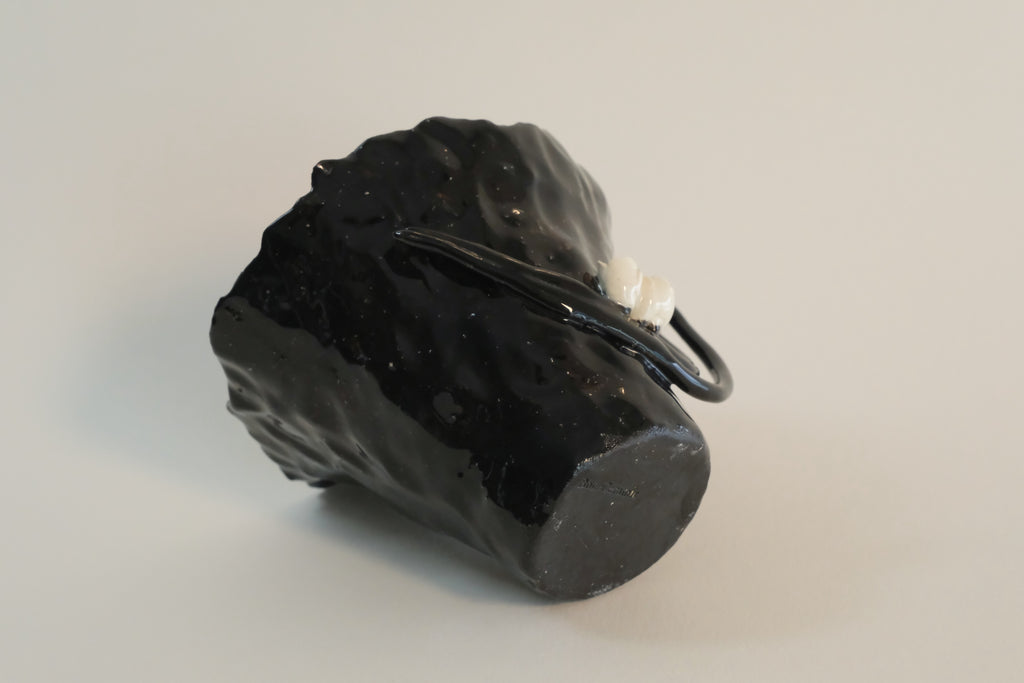 Black Twin Blossom Cup