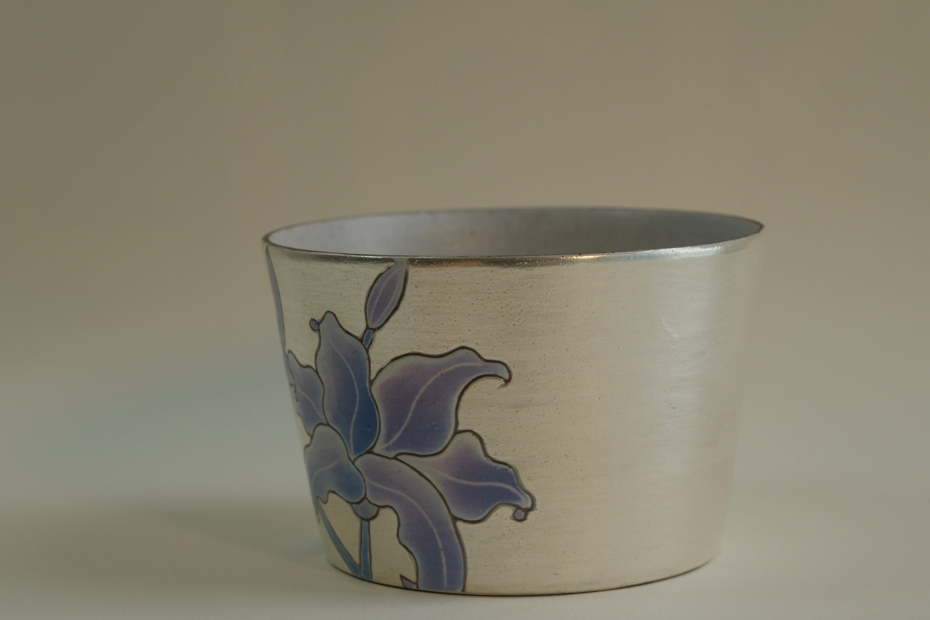 Silver-Dusted Purple Lily Cup D