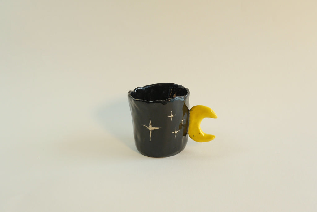 Moon Handle Mini Cup