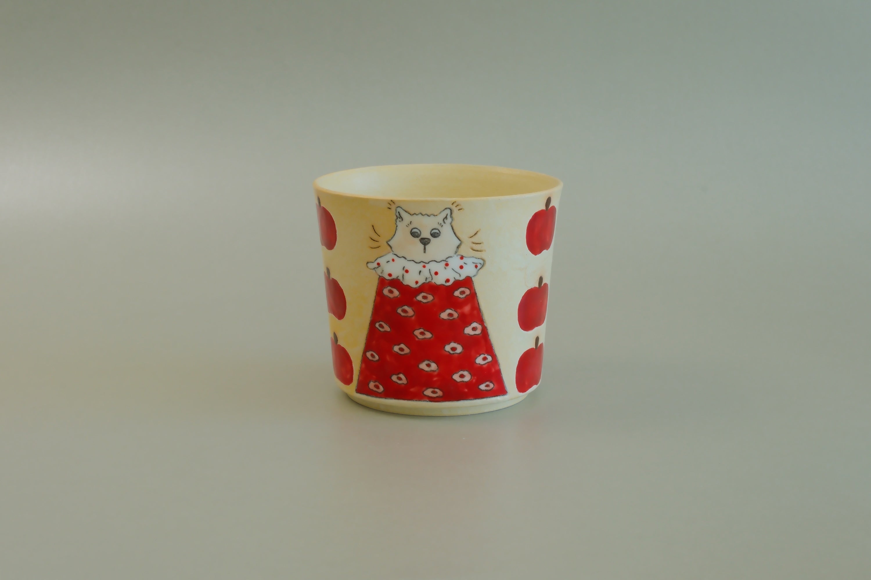 Pajama Cat & Red Apple Cup - Small